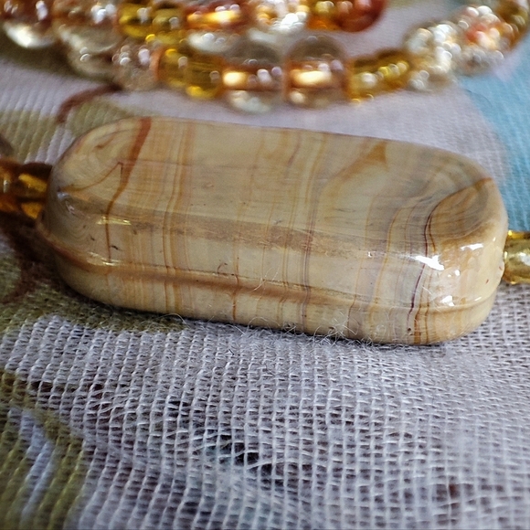 Round Beaded Seed Bead Honey Color Variegated Ceramic Stone Necklace - Picture 10 of 10